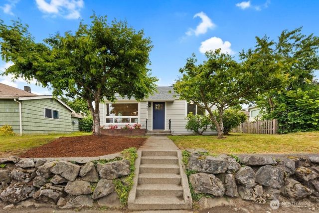 7843 Yakima Avenue, Tacoma, WA 98408