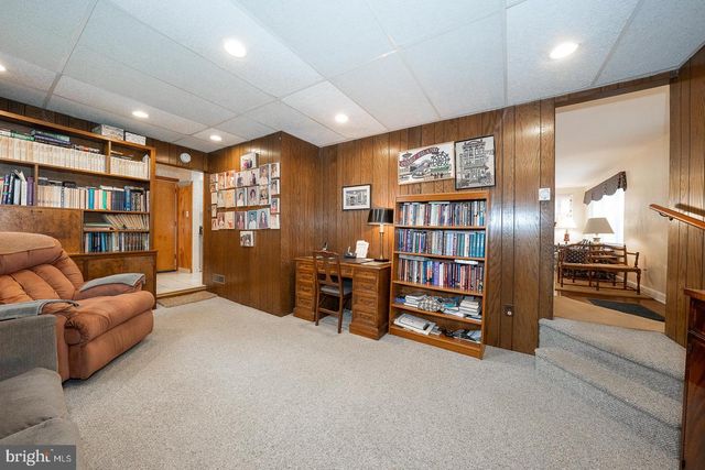 1007 HAMPSTEAD RD, Wynnewood, PA 19096