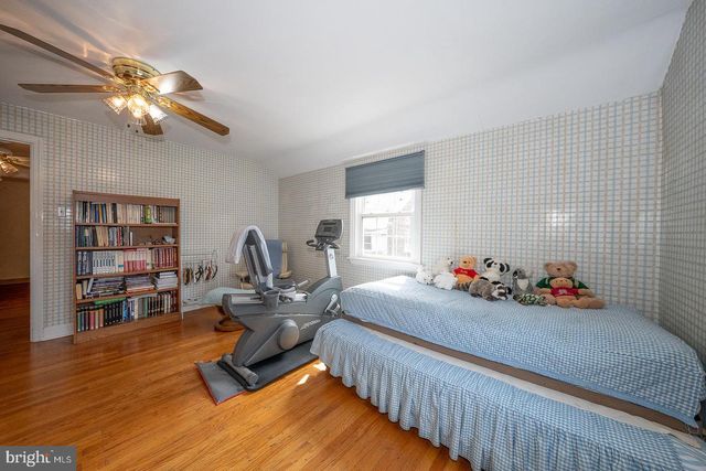 1007 HAMPSTEAD RD, Wynnewood, PA 19096