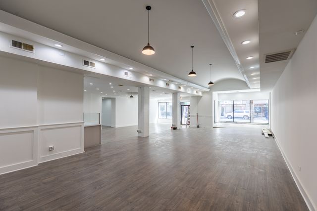 440 N State Street, Chicago, IL 60654