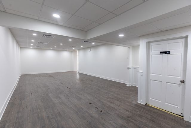 440 N State Street, Chicago, IL 60654