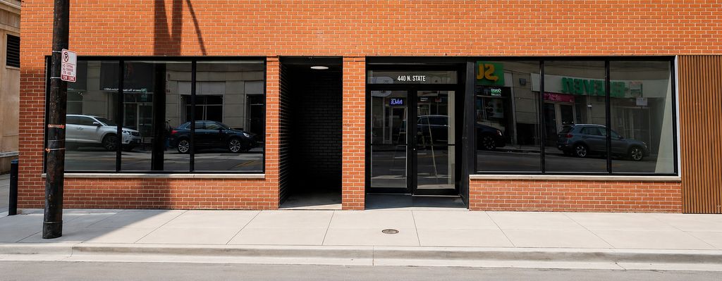 440 N State Street, Chicago, IL 60654