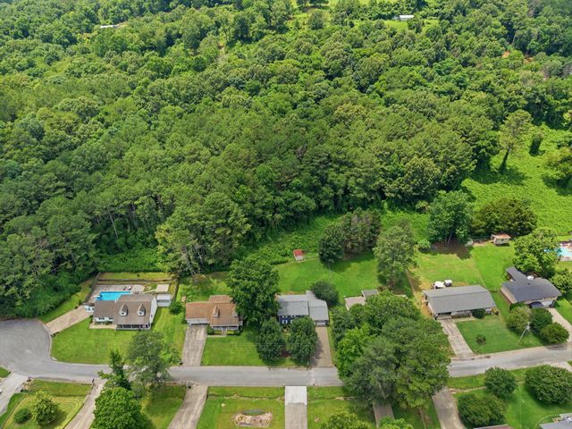 118 Stanley Parkway, Ringgold, GA 30736
