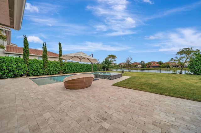 10302 Sweet Bay Manor, Parkland, FL 33076