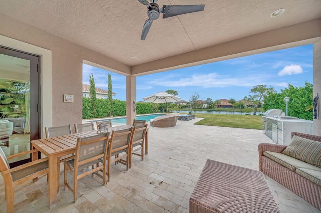 10302 Sweet Bay Manor, Parkland, FL 33076