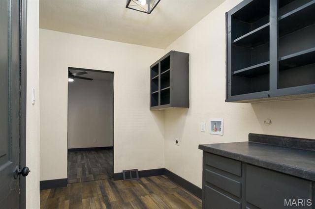 2611 State Street, Granite City, IL 62040