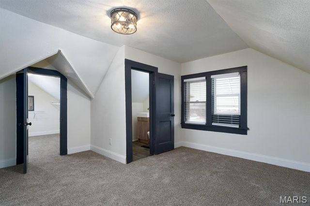 2611 State Street, Granite City, IL 62040