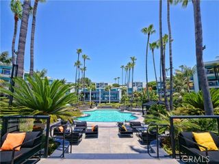 640 The Village 114, Redondo Beach, CA 90277