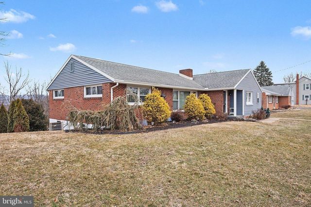 208 RIDGE HILL RD, Mechanicsburg, PA 17050