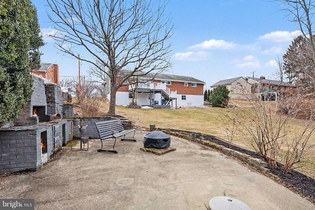 208 RIDGE HILL RD, Mechanicsburg, PA 17050