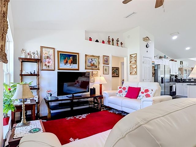 628 MARION OAKS TRAIL, Ocala, FL 34473