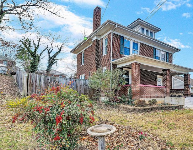 2126 Colgate ST, Roanoke, VA 24012