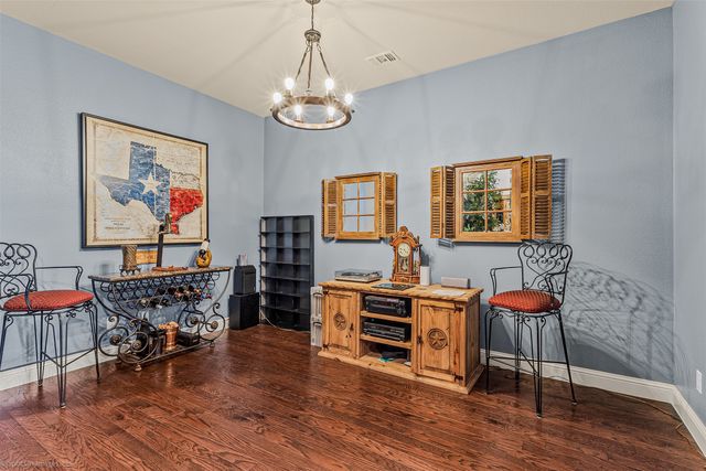 2604 Sunset Bay Lane, Nevada, TX 75173