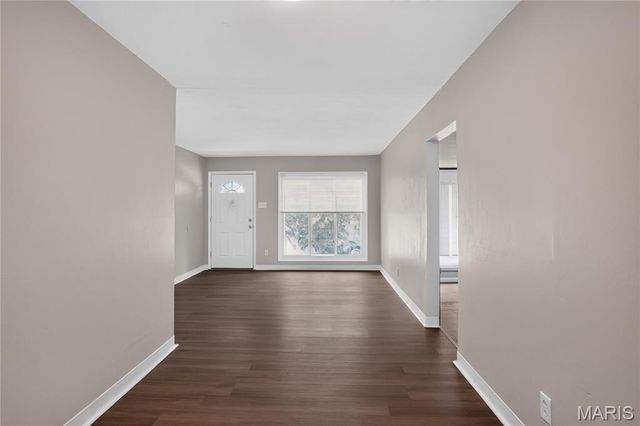 10616 Dunkeld Circle, Bel Ridge, MO 63137