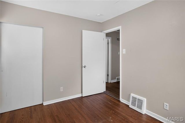 10616 Dunkeld Circle, Bel Ridge, MO 63137