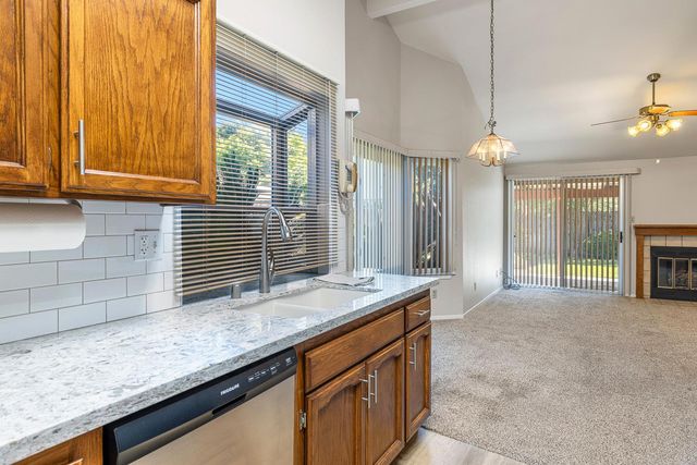 5311 W Griffith Way, Fresno, CA 93722