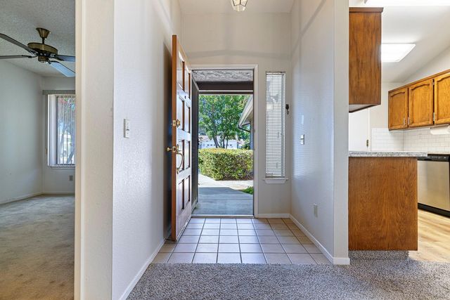 5311 W Griffith Way, Fresno, CA 93722
