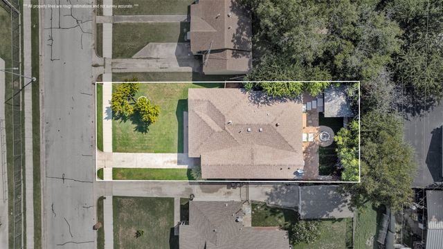 2624 Townsend Drive, Fort Worth, TX 76110