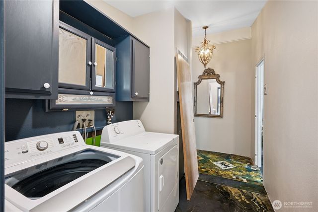 404 NE Saturn Lane, Bremerton, WA 98311