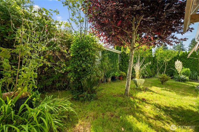 404 NE Saturn Lane, Bremerton, WA 98311