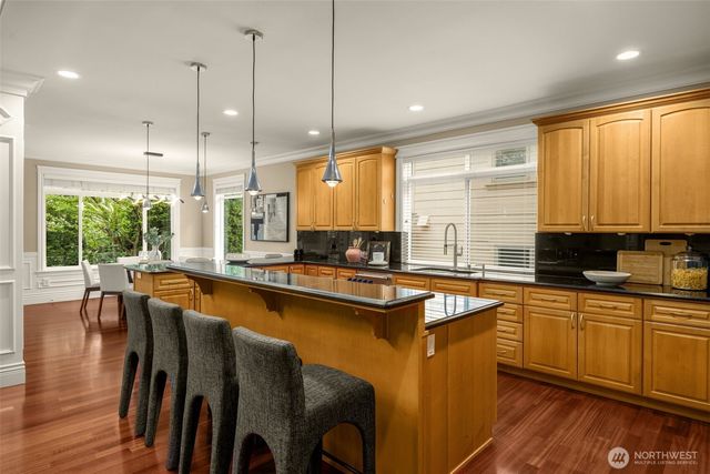 13112 134th Avenue NE, Kirkland, WA 98034