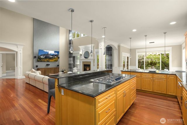 13112 134th Avenue NE, Kirkland, WA 98034