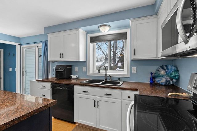 335 CONOVER DRIVE, Green Bay, WI 54303