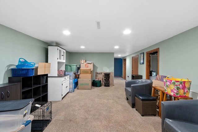 335 CONOVER DRIVE, Green Bay, WI 54303