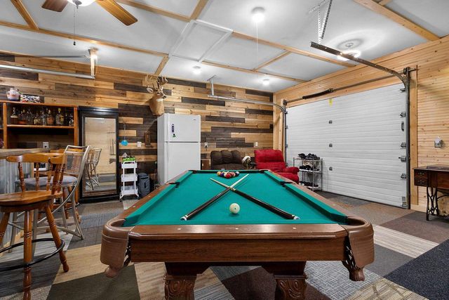 335 CONOVER DRIVE, Green Bay, WI 54303