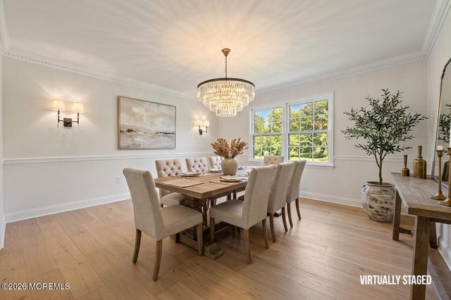 31 Vaughn Drive, Middletown, NJ 07748