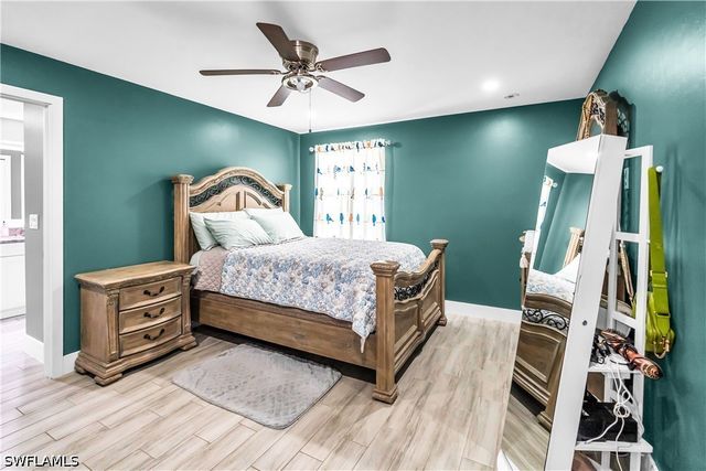 605 E 11th ST, Lehigh Acres, FL 33972
