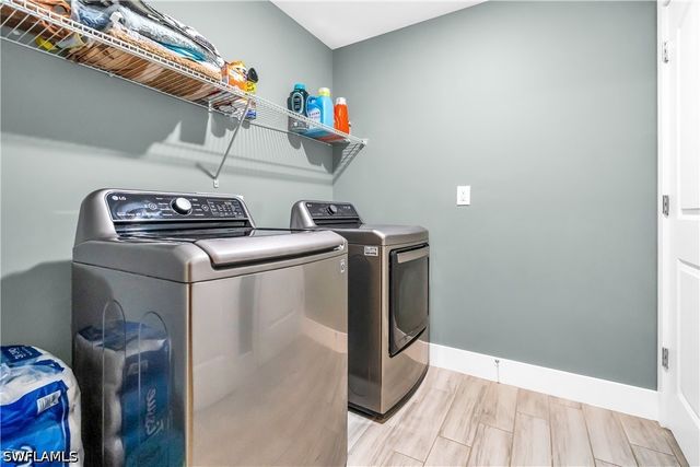 605 E 11th ST, Lehigh Acres, FL 33972