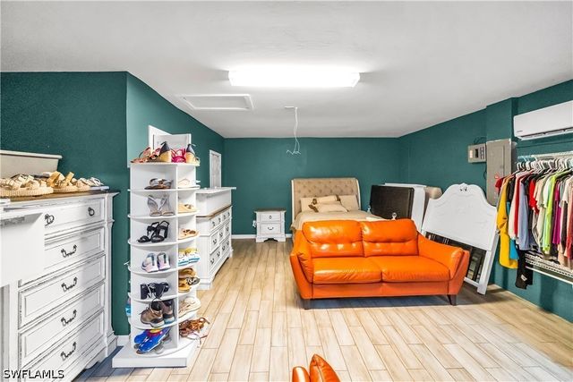 605 E 11th ST, Lehigh Acres, FL 33972