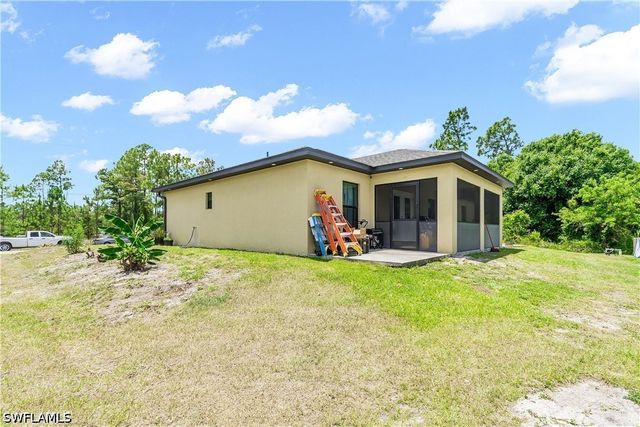 605 E 11th ST, Lehigh Acres, FL 33972