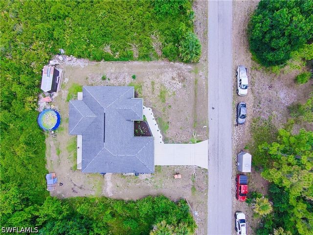 605 E 11th ST, Lehigh Acres, FL 33972