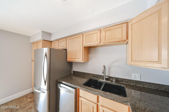 4950 N MILLER Road 212, Scottsdale, AZ 85251