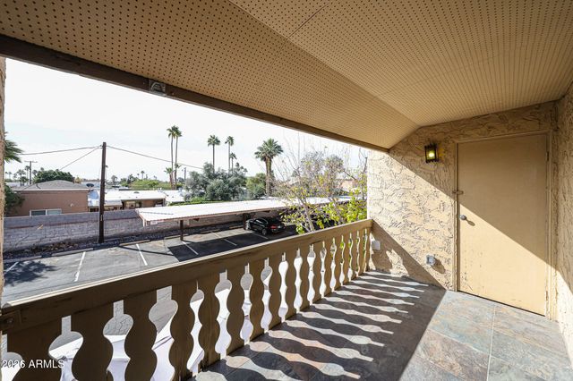 4950 N MILLER Road 212, Scottsdale, AZ 85251