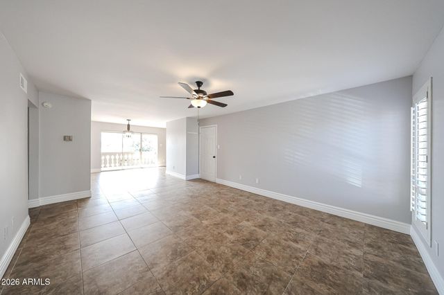 4950 N MILLER Road 212, Scottsdale, AZ 85251