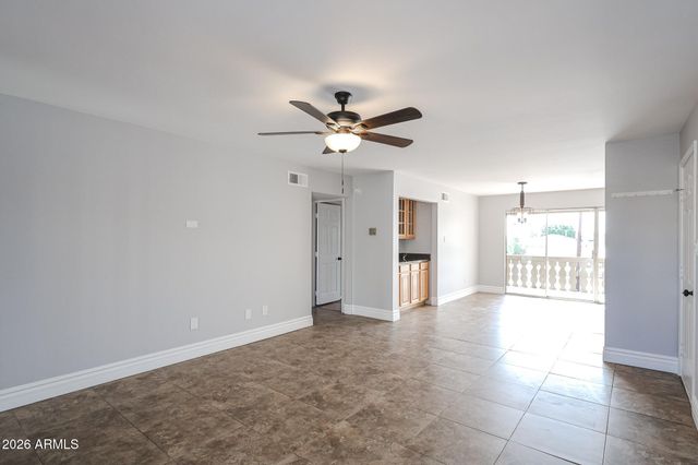 4950 N MILLER Road 212, Scottsdale, AZ 85251