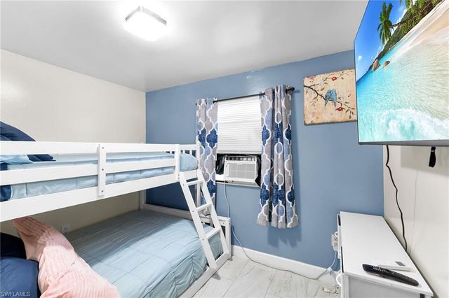 16200 Cathy CT, Fort Myers, FL 33908