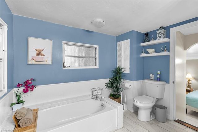 16200 Cathy CT, Fort Myers, FL 33908