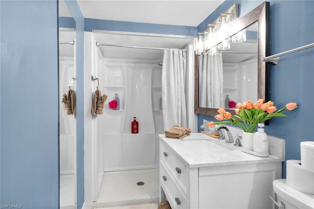 16200 Cathy CT, Fort Myers, FL 33908