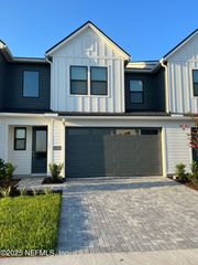 11380 NEWTONIAN Boulevard, Jacksonville, FL 32256