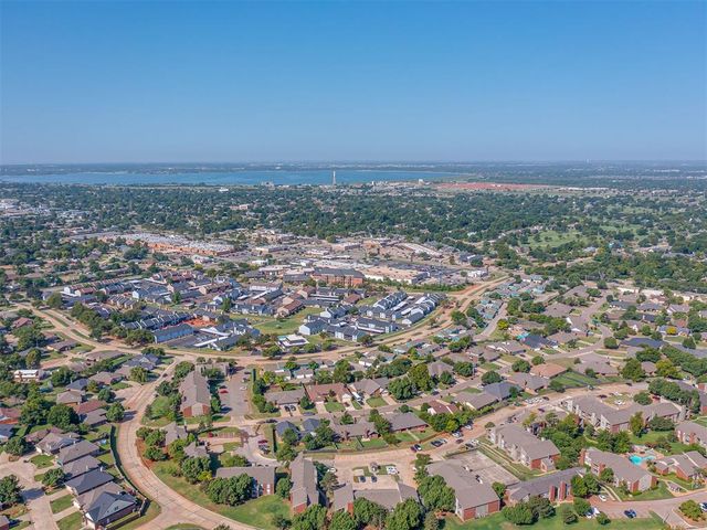 2537 Lynn Lane, Oklahoma City, OK 73120