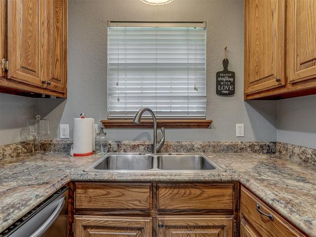 2537 Lynn Lane, Oklahoma City, OK 73120