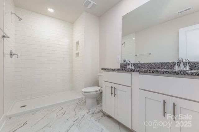 106 Silverwood Court, Mooresville, NC 28115