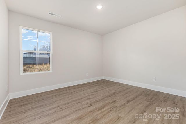 106 Silverwood Court, Mooresville, NC 28115