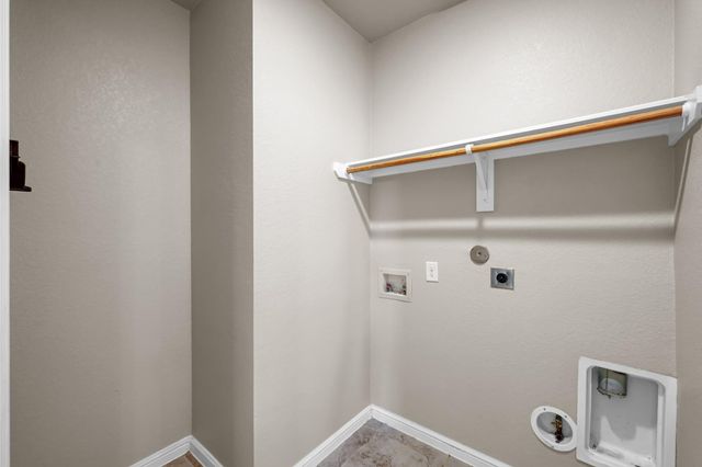 18239 Alora Springs Trace, Cypress, TX 77433