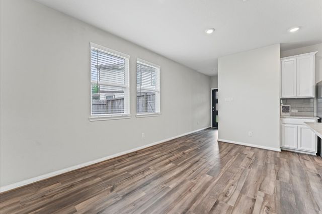 5602 Giving Grace Way, Houston, TX 77048