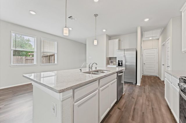 5602 Giving Grace Way, Houston, TX 77048